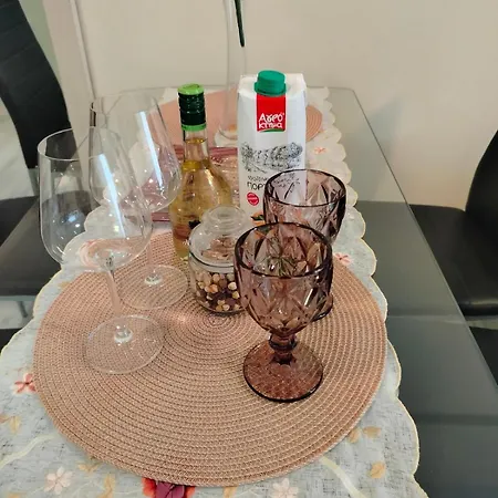 Mary's Апартаменты *